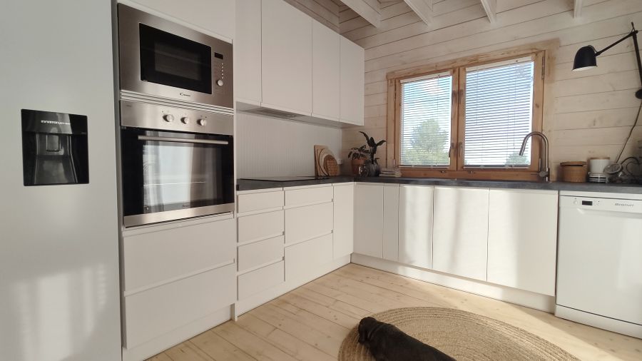 En-las-casas-prefabricadas-de-madera-el-diseño-interior-desempeña-un-rol-importante